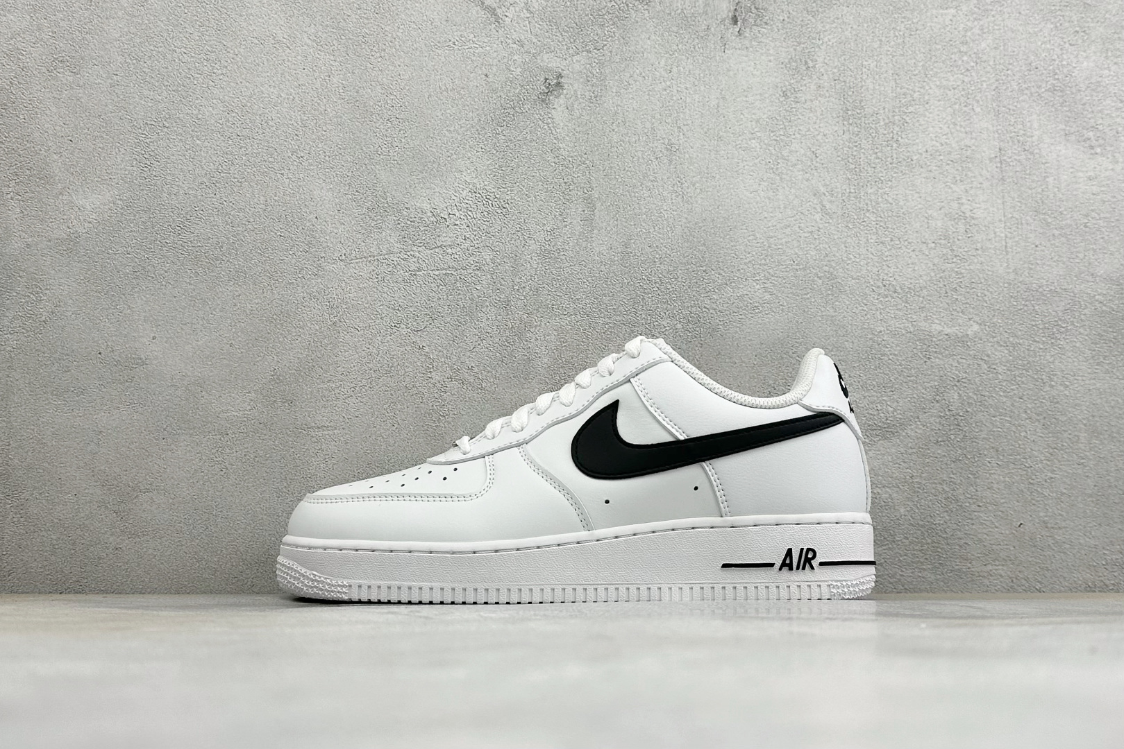 福利特价 Nike Air Force 1'07 Low 联名款 空军一号低帮休闲板鞋 #原楦原纸板 纯正空军版型 内置