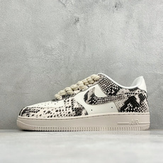 福利特价 Nike Air Force 1'07 Low 联名款 空军一号低帮休闲板鞋 #原楦原纸板 纯正空军版型 内置 福利特价 Nike Air Force 1'07 Low 联名款 空军一号低帮休闲板鞋 #原楦原纸板 纯正空军版型 内置