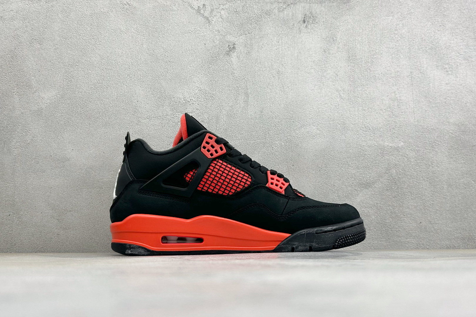 福利特价 Air Jordan 4 Retro SE "University Blue" AJ4 乔4新黑红 复古休闲运 福利特价 Air Jordan 4 Retro SE "University Blue" AJ4 乔4新黑红 复古休闲运