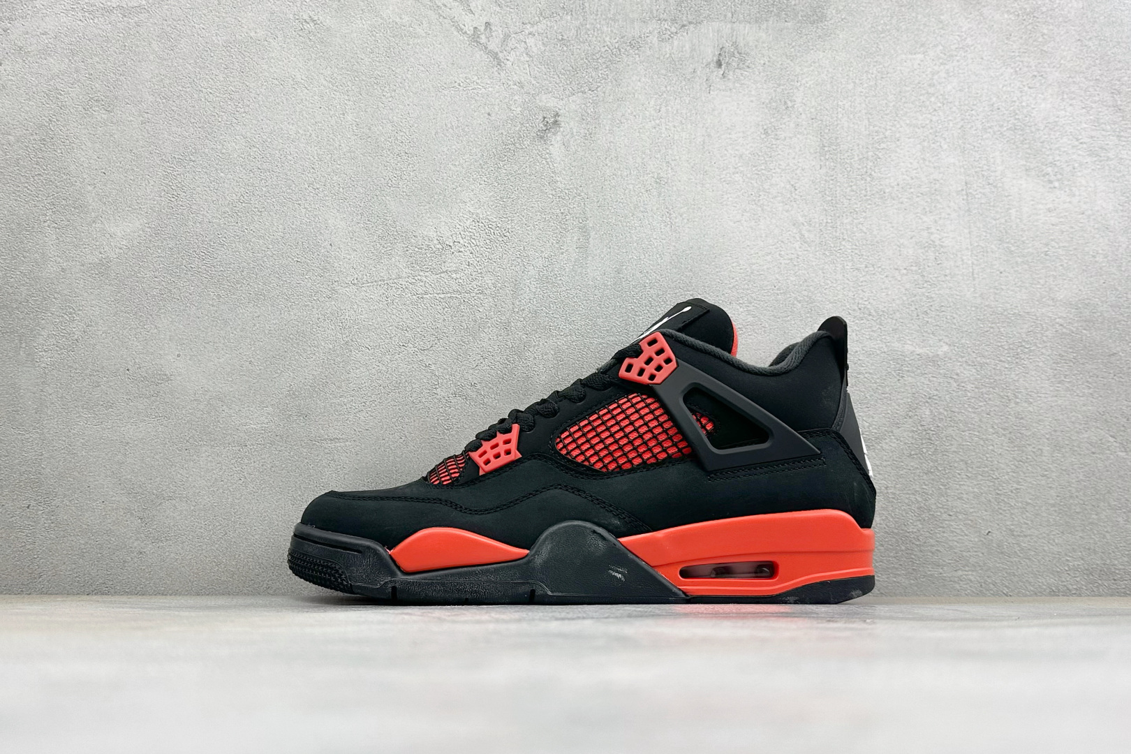 福利特价 Air Jordan 4 Retro SE "University Blue" AJ4 乔4新黑红 复古休闲运