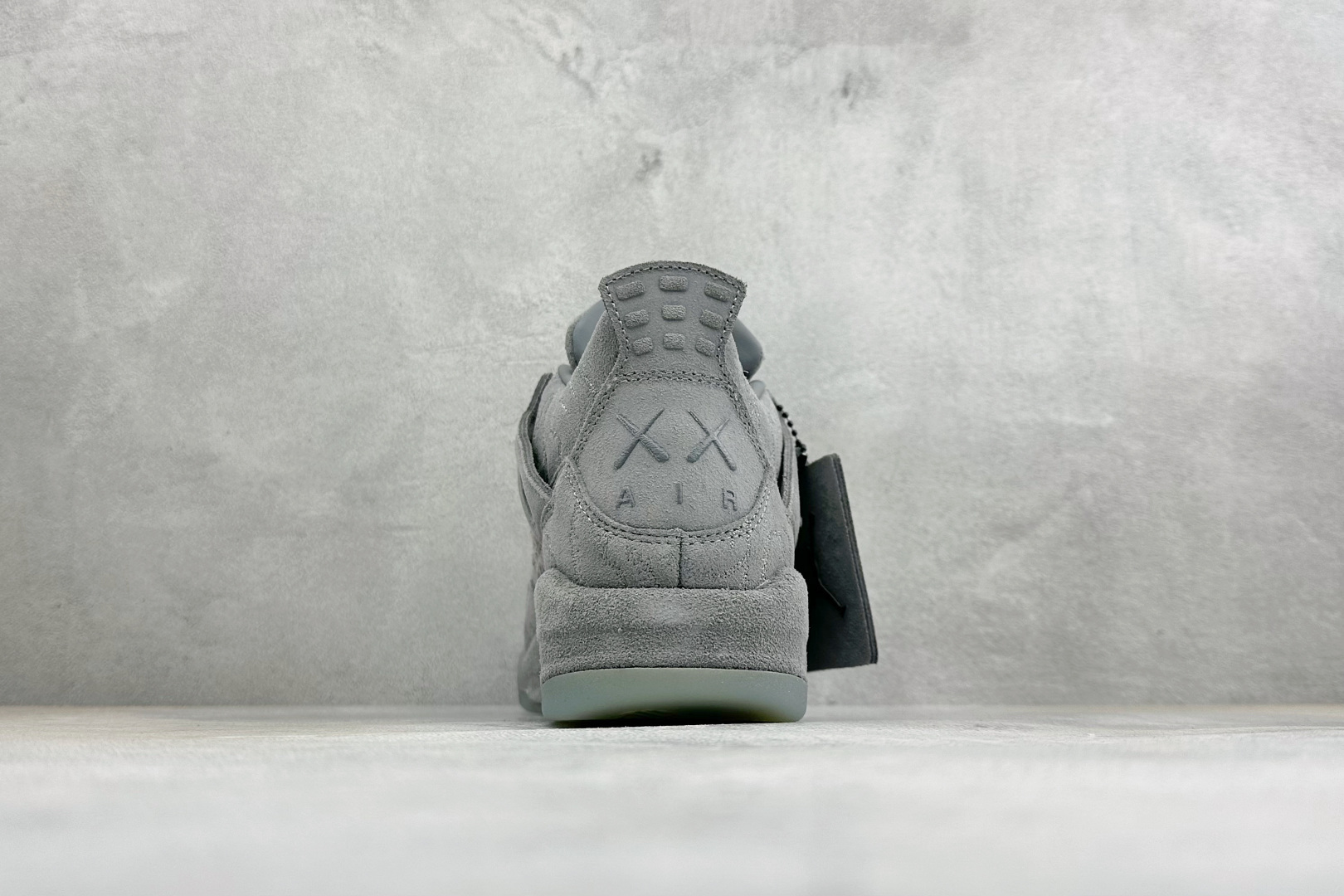 福利特价 Air Jordan 4 Cool Grey AJ4 乔4酷灰 麂皮夜光底篮球鞋 货号：-003 