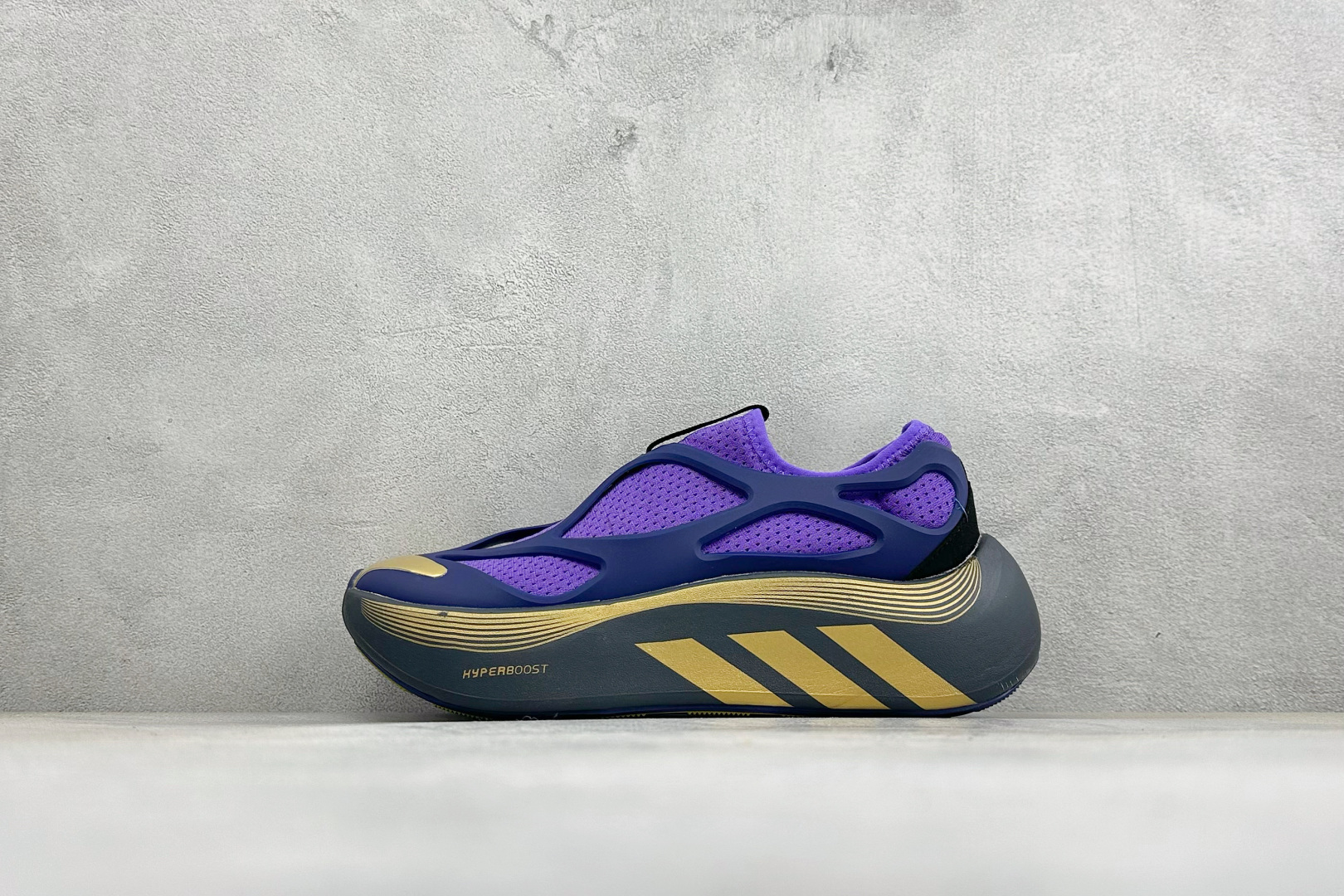 JF版Adidas HYPERBOOST EDGE M 阿迪达斯全新爆米花透气缓震跑步鞋 货号：IH9449 尺码：36