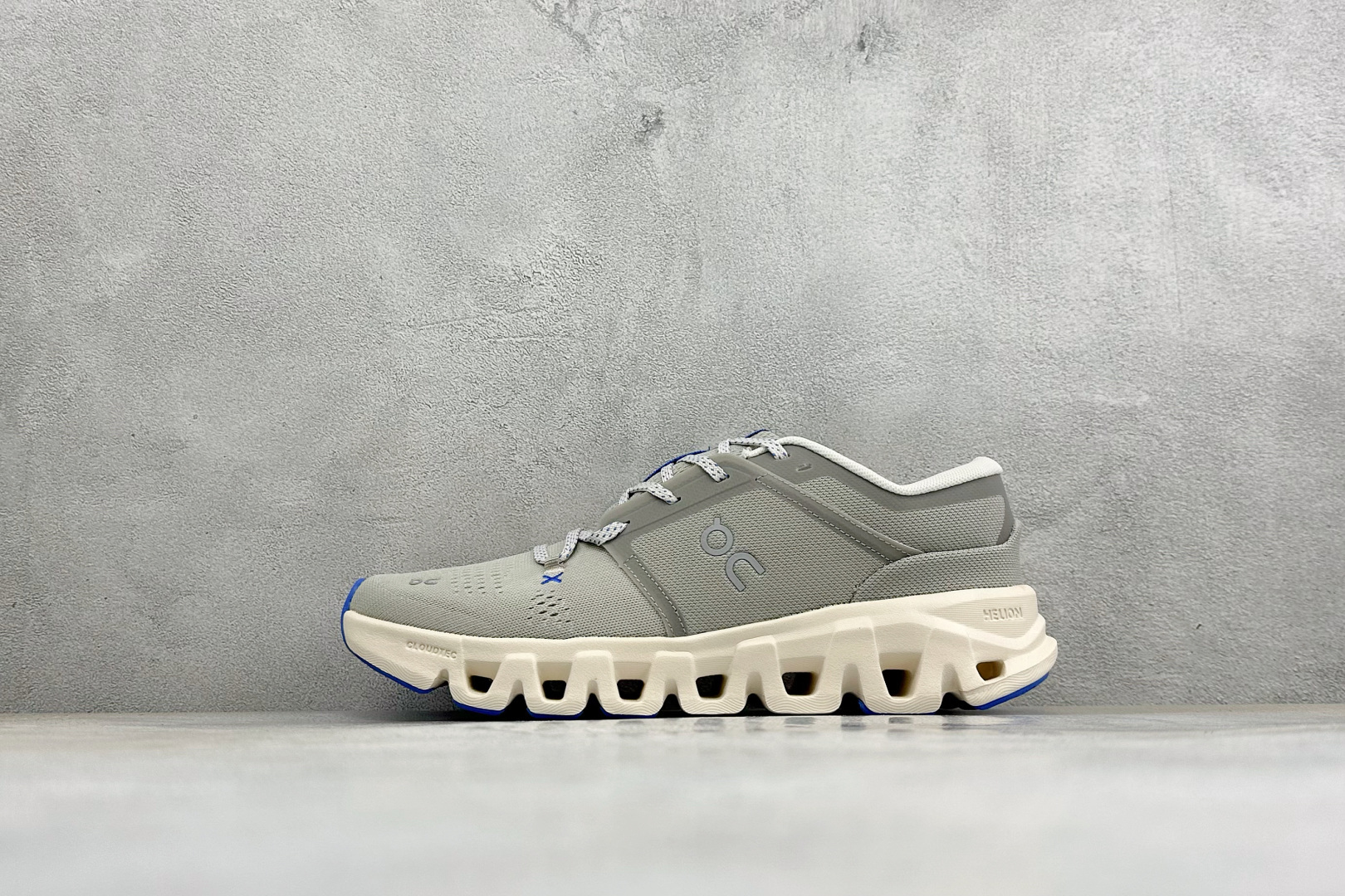 XD版On昂跑 Cloud X 5 户外街头机能风跑步鞋 Cloud Hi Edge户外机能融合街头潮流 越界开启全新都