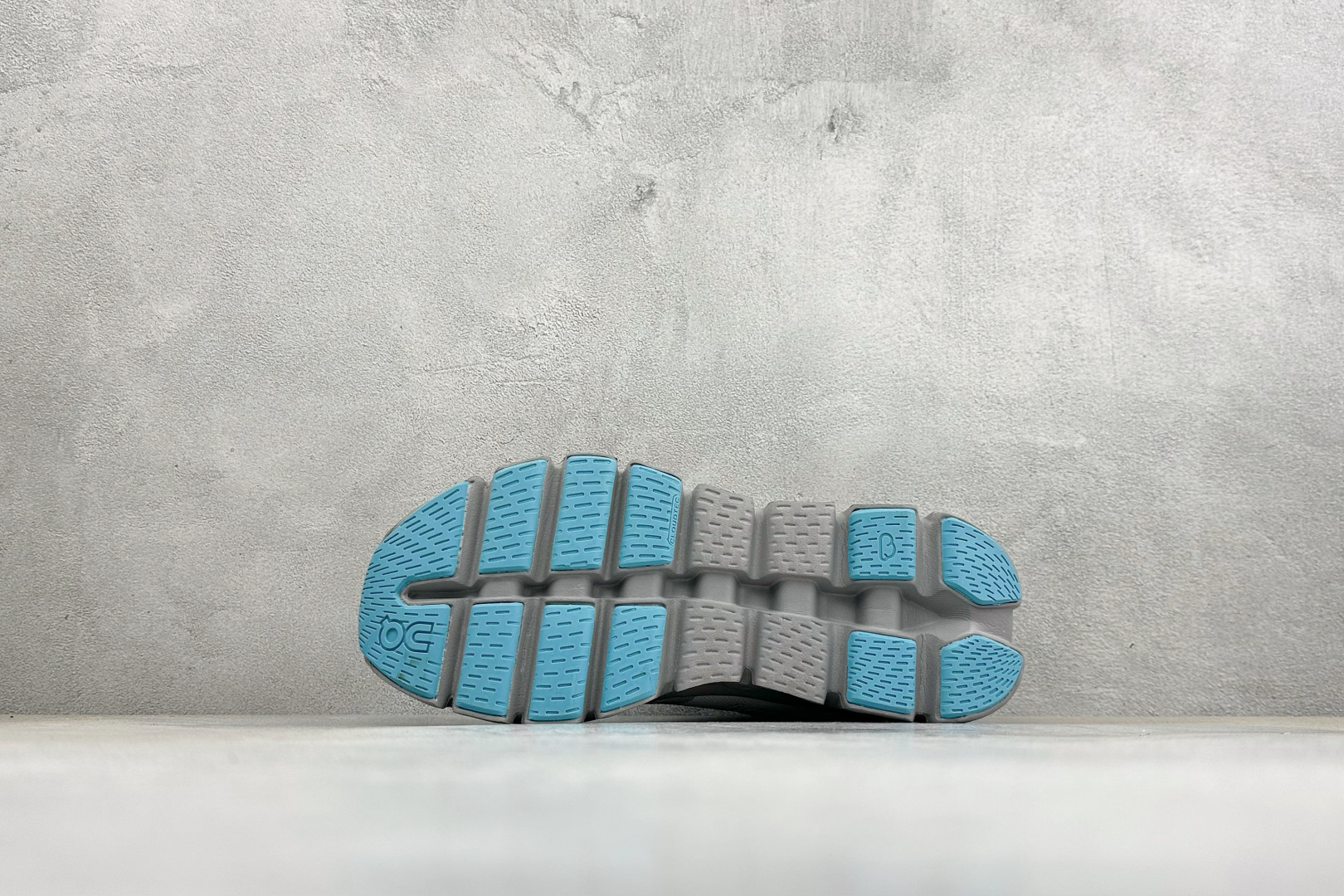 XD版On昂跑 Cloud X 5 户外街头机能风跑步鞋 Cloud Hi Edge户外机能融合街头潮流 越界开启全新都
