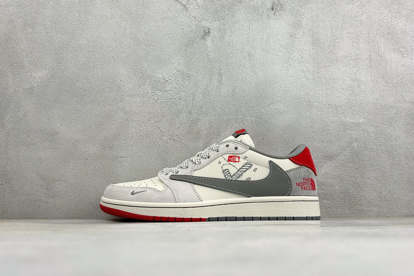 福利特价 Air Jordan 1 Low AJ1 乔1 联名 高端定制 倒钩低帮复古篮球鞋 #定制皮料 原厂3D打印 