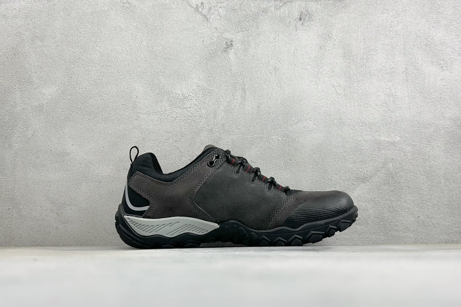The North Face 北面 乐斯菲斯户外运动休闲登山鞋越野徒步鞋 #广东大厂品质 面料采用进口磨砂牛皮 鞋底采用