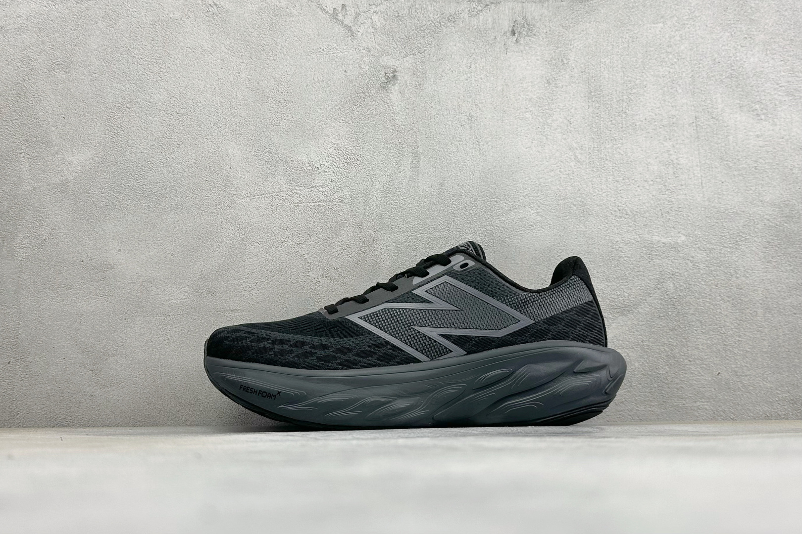 NEW BALANCE 1080V14 缓震运动鞋NB透气运动休闲跑鞋 DETAIL INFO可靠的舒适性和高性能相结合