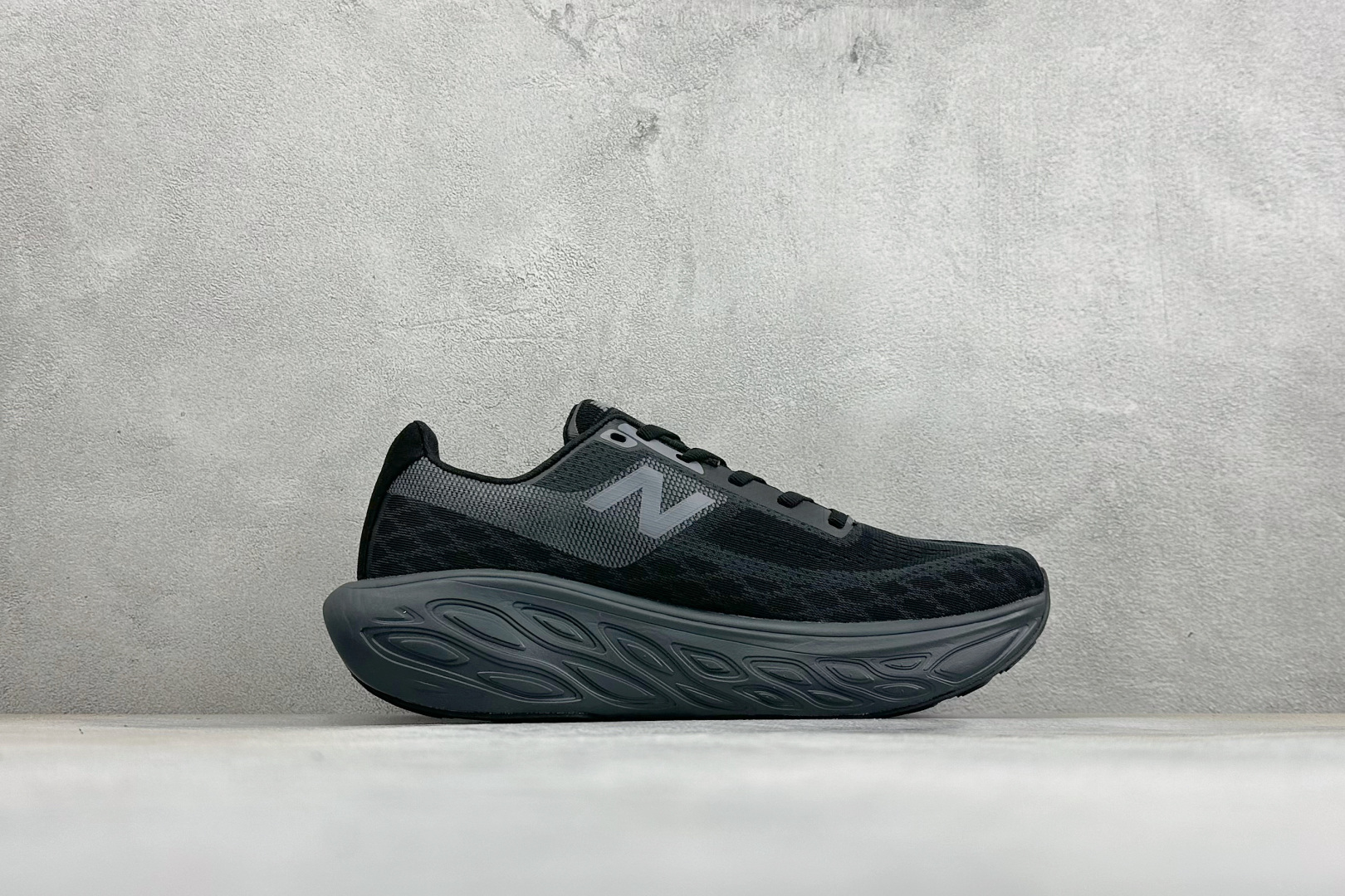 NEW BALANCE 1080V14 缓震运动鞋NB透气运动休闲跑鞋 DETAIL INFO可靠的舒适性和高性能相结合