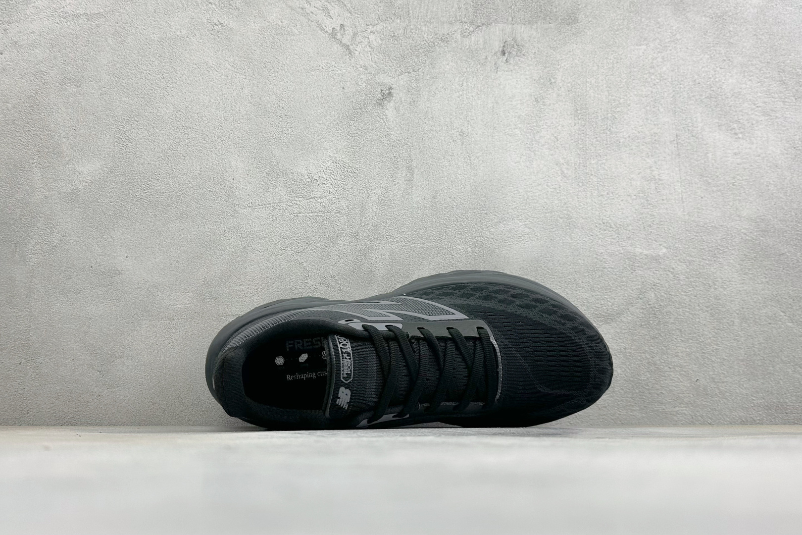 NEW BALANCE 1080V14 缓震运动鞋NB透气运动休闲跑鞋 DETAIL INFO可靠的舒适性和高性能相结合