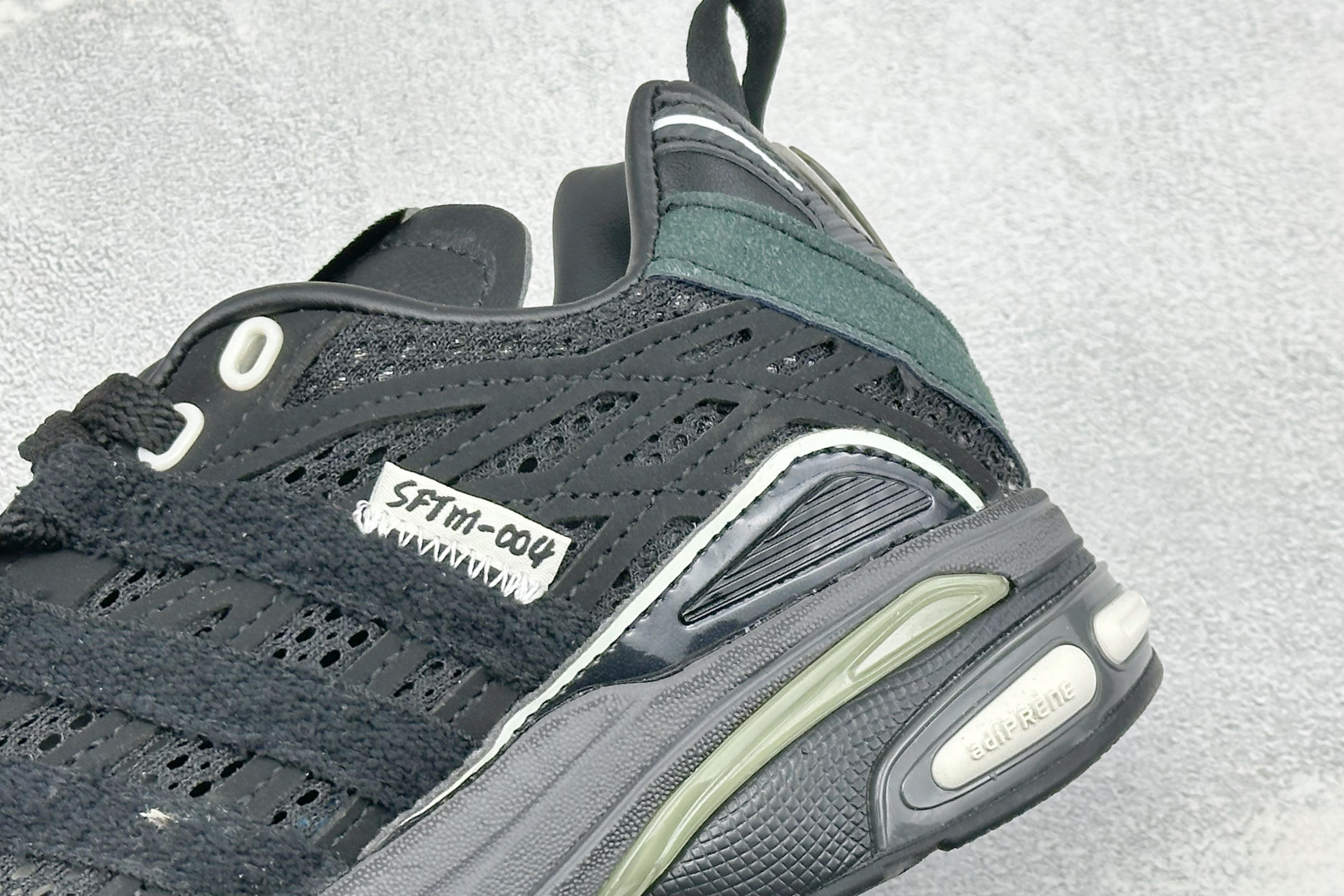 ADISTAR CUSHION SFTM 休闲运动跑鞋 货号：jp-8416 尺码：36-45 