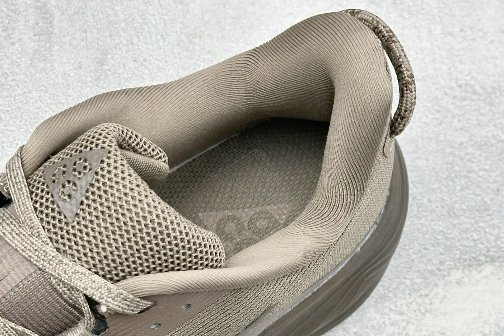 GS版NIKE ACG PEGASUS TRAIL 运动户外百搭 织物减震防滑透气 低帮越野跑步鞋 货号: HV8116