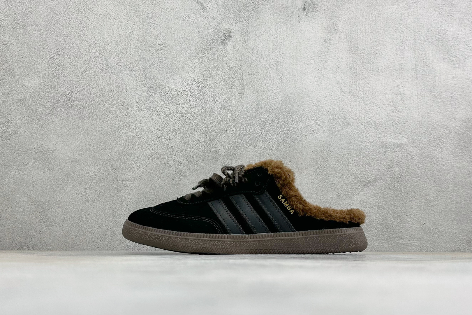 ZC版Adidas originals Samba OG MULE 半拖桑巴德训板鞋 内里加绒 官方货号：H5174 尺