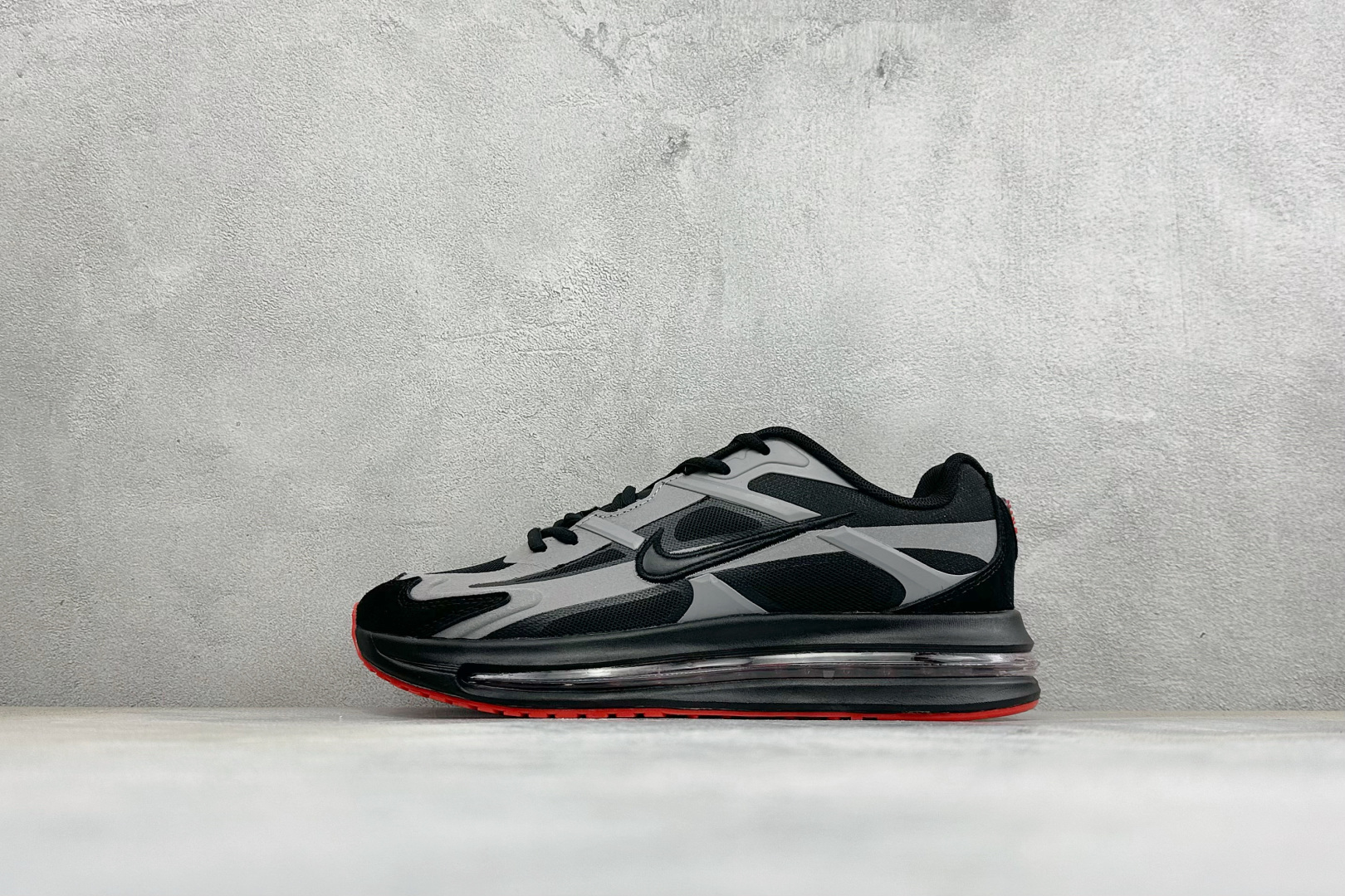 JW版Nike Air Max Metro 舒适轻盈 防滑耐磨运动低帮跑步鞋 货号：IW4935-004 尺码：36-4