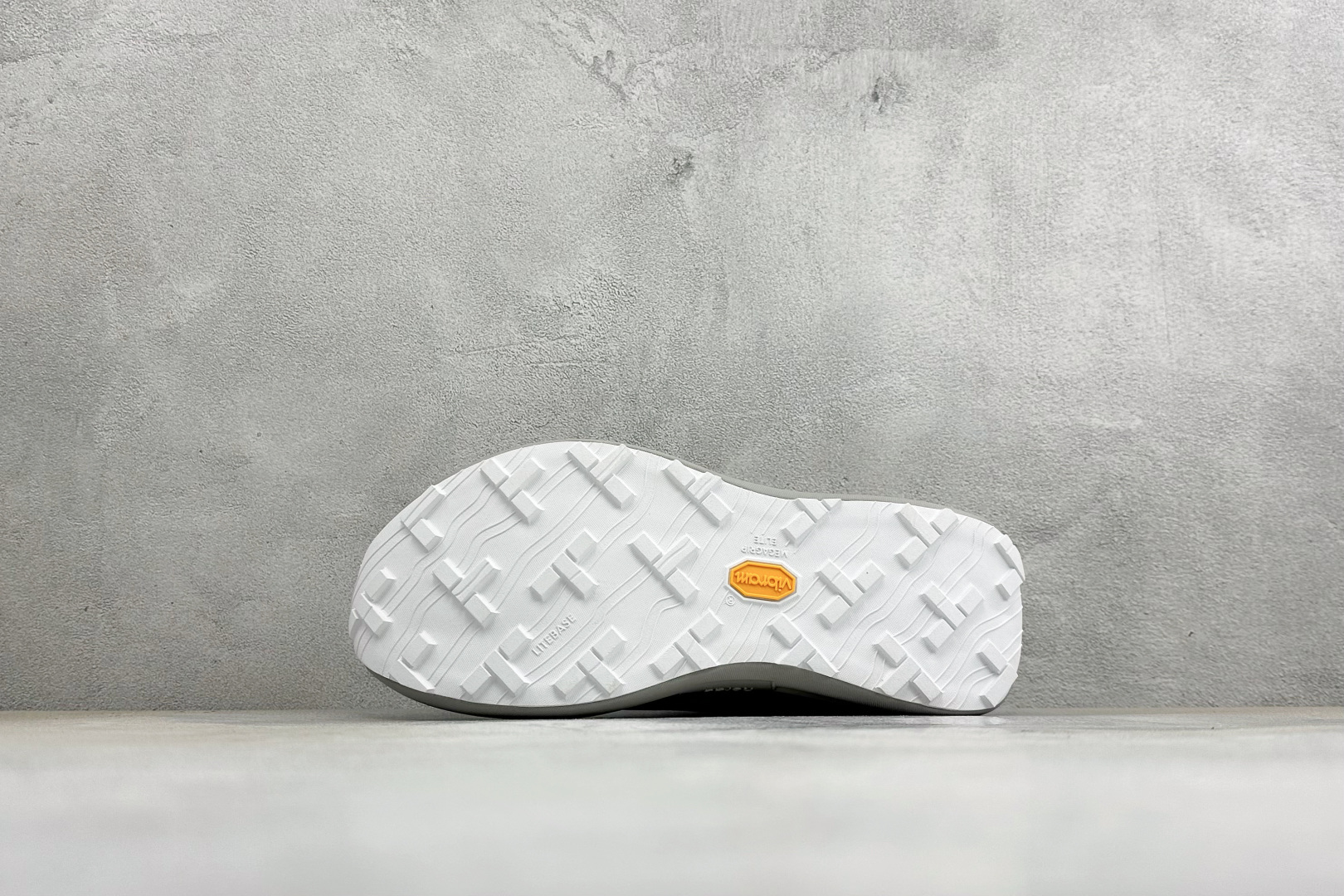 M版Norda 诺达 005 Sneaker0111 杰尼亚联名 网面越野跑步鞋 加拿大高端品牌 官方售价187K+ 运