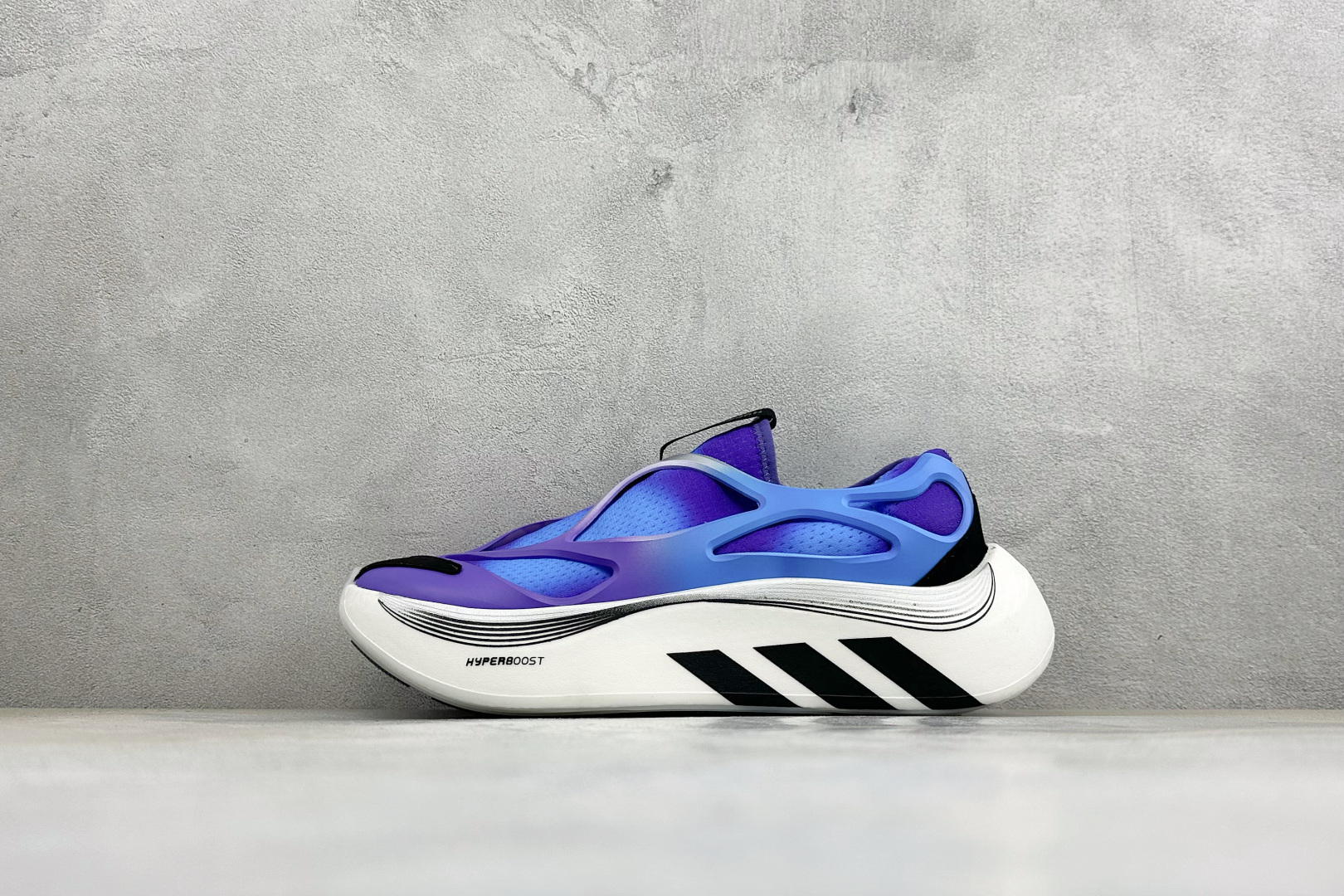 JF版Adidas HYPERBOOST EDGE M 阿迪达斯全新爆米花透气缓震跑步鞋 货号：LC0523 尺码：36
