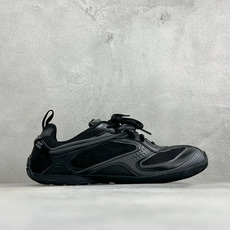 GO版Balenciaga巴黎世家 25代 Radar Gradient Lines 圆头系带logo标志 纯原生产线出 GO版Balenciaga巴黎世家 25代 Radar Gradient Lines 圆头系带logo标志 纯原生产线出