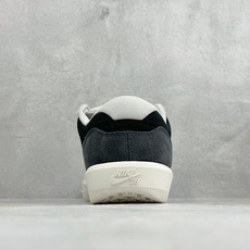 FS版 Nike SB Force 58 硫化杯底 传统篮球风格板鞋 Nike SB Force 58 男/女滑板鞋采用 FS版 Nike SB Force 58 硫化杯底 传统篮球风格板鞋 Nike SB Force 58 男/女滑板鞋采用