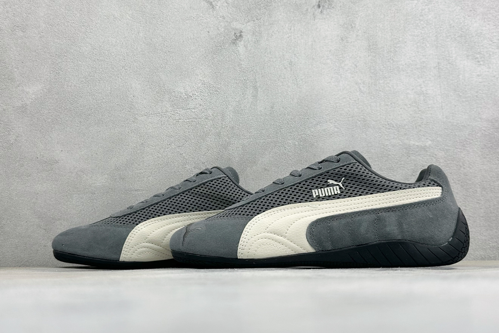 M版Puma Speedcet Etoile Wns 彪马薄底德迅复古运动休闲赛车跑鞋 以趣味十足又前卫复古的设计引领潮