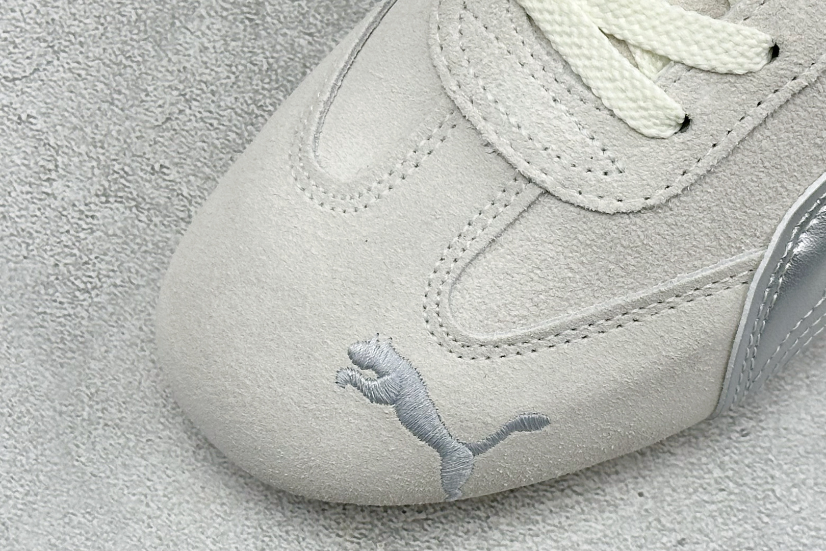 M版Puma Speedcet Etoile Wns 彪马薄底德迅复古运动休闲赛车跑鞋 以趣味十足又前卫复古的设计引领潮