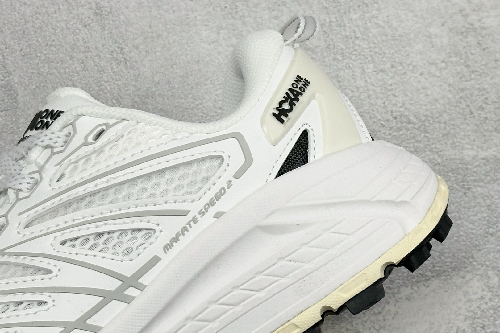H版HOKA ONE ONE Mafate Speed TS Low 户外山脉越野轻量低帮运动越野跑鞋 鞋面用轻的无缝架