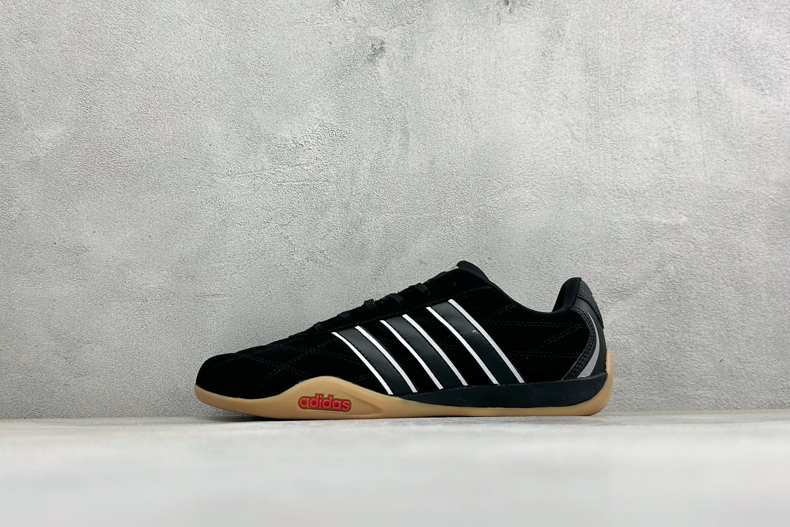 BF版Adidas Originals Adiracer 2026 潮流运动防滑耐磨阿迪达斯低帮休闲跑步鞋 货号: HQ