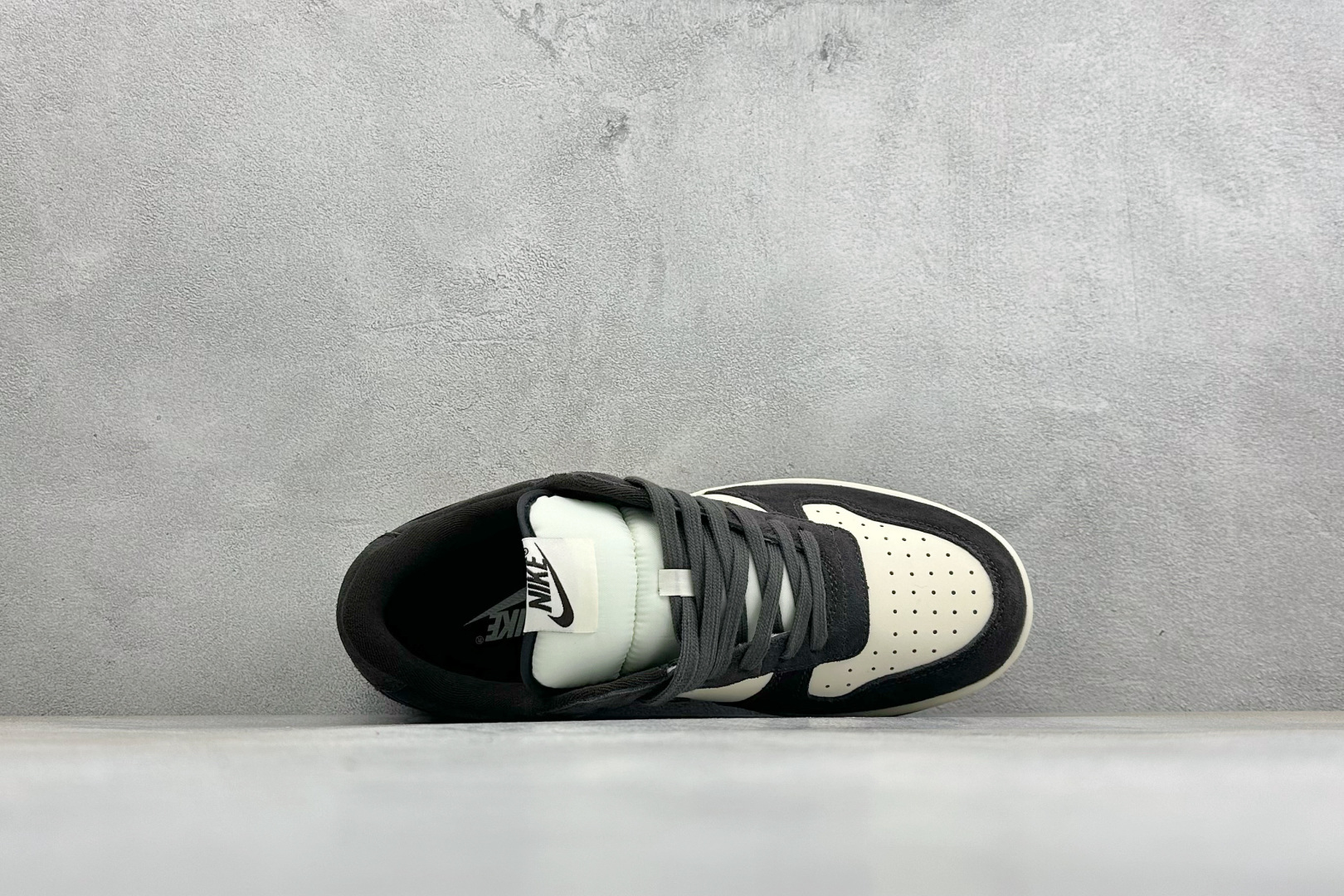 FS版Big Nike Low 耐克 简约百搭 減震耐磨 低帮板鞋 货号: IO4224-201 尺码：36-45 