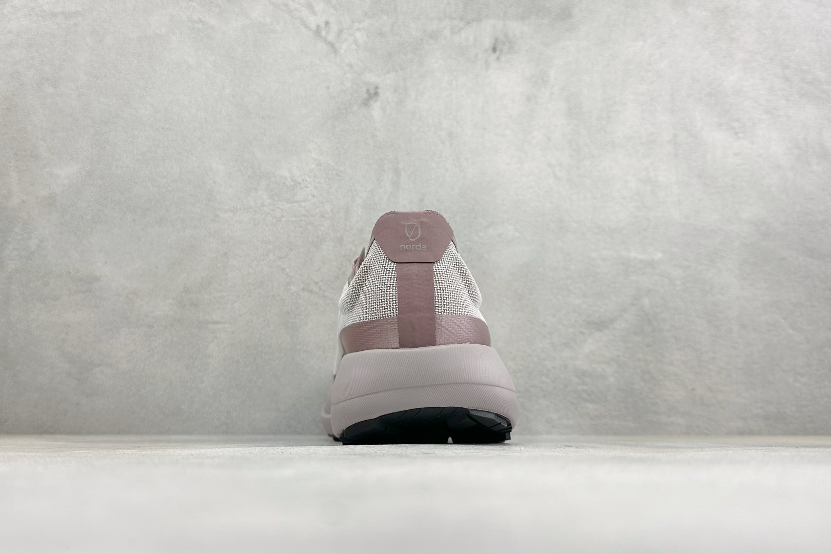 M版Norda 诺达 005 Sneaker0111 杰尼亚联名 网面越野跑步鞋 加拿大高端品牌 官方售价187K+ 运
