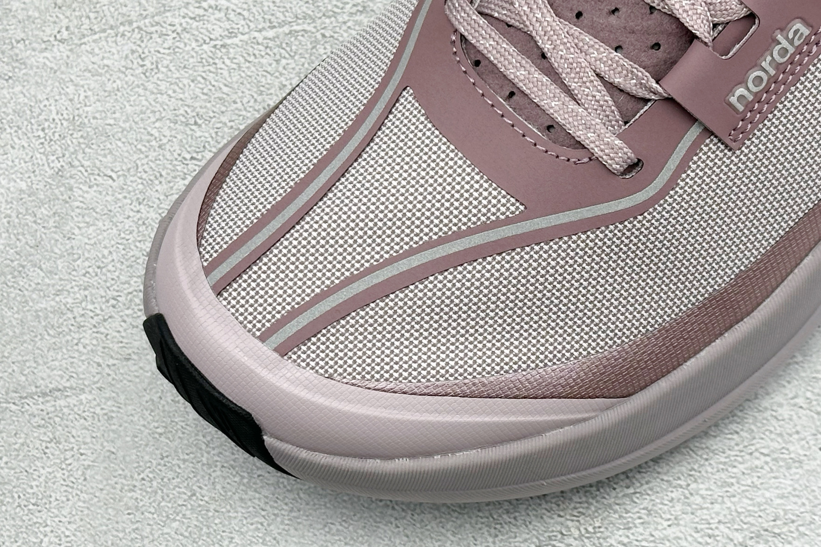 M版Norda 诺达 005 Sneaker0111 杰尼亚联名 网面越野跑步鞋 加拿大高端品牌 官方售价187K+ 运