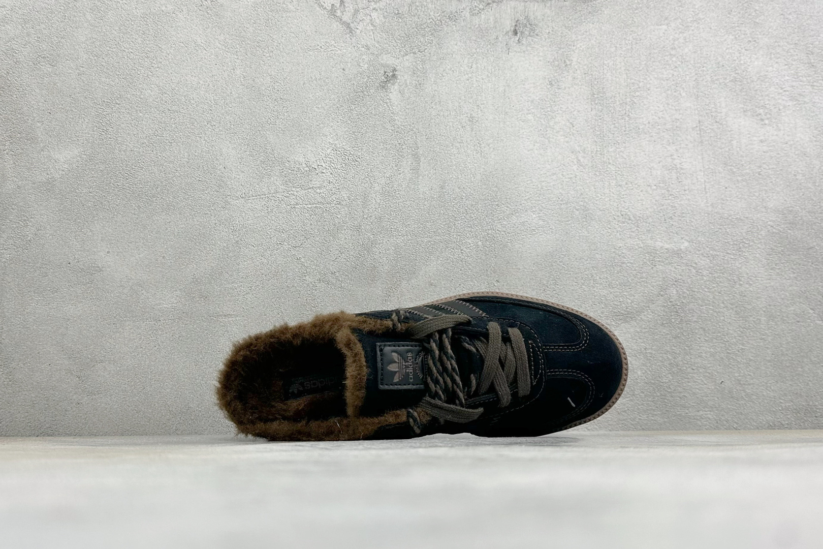 HZ版Adidas Samba OG Mule 阿迪三叶草休闲加绒一脚蹬 货号：H5174 尺码：35 36 36.5 