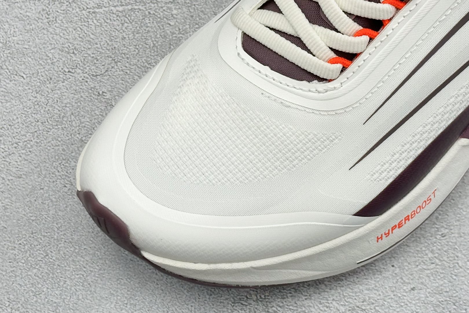 Adidas HyperBoost LITE 阿迪达斯全新爆米花透气缓震跑步鞋 货号：KH6780 尺码：36-45没半
