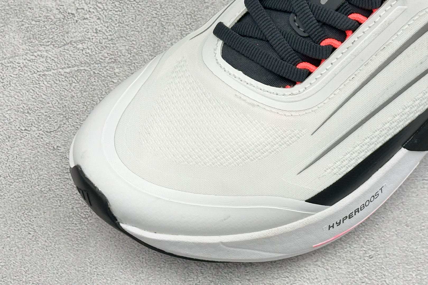 Adidas HyperBoost LITE 阿迪达斯全新爆米花透气缓震跑步鞋 货号：KH6788 尺码：36-45没半