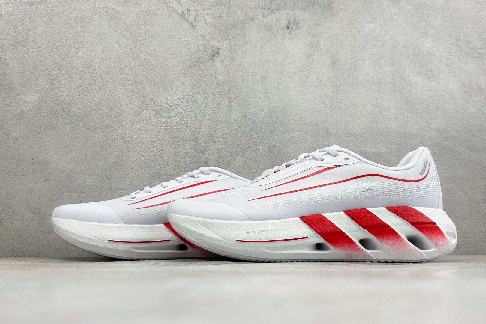 Adidas HyperBoost LITE 阿迪达斯全新爆米花透气缓震跑步鞋 货号：KH6758 尺码：36-45没半