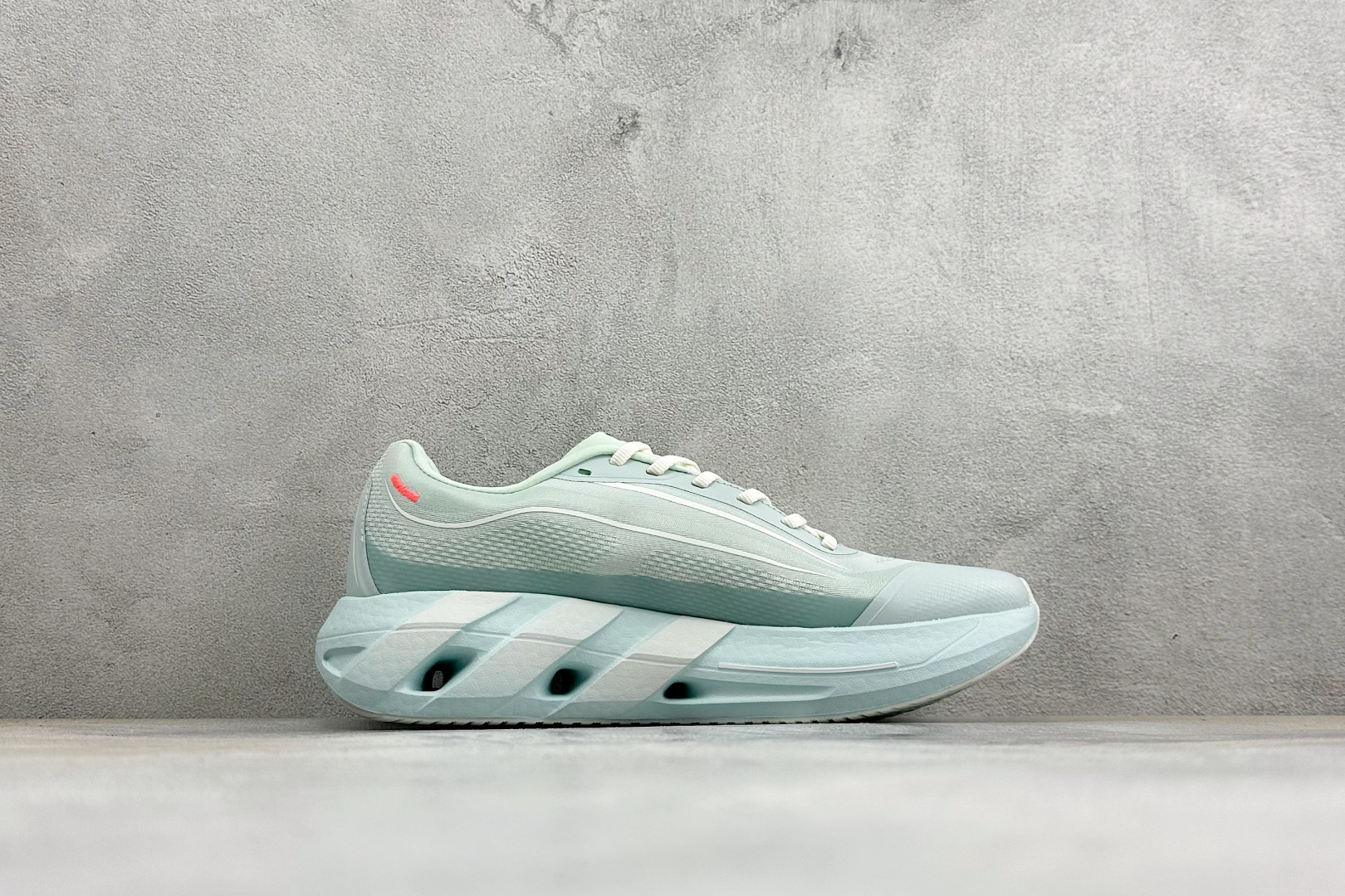 Adidas HyperBoost LITE 阿迪达斯全新爆米花透气缓震跑步鞋 货号：KH6782 尺码：36-45没半