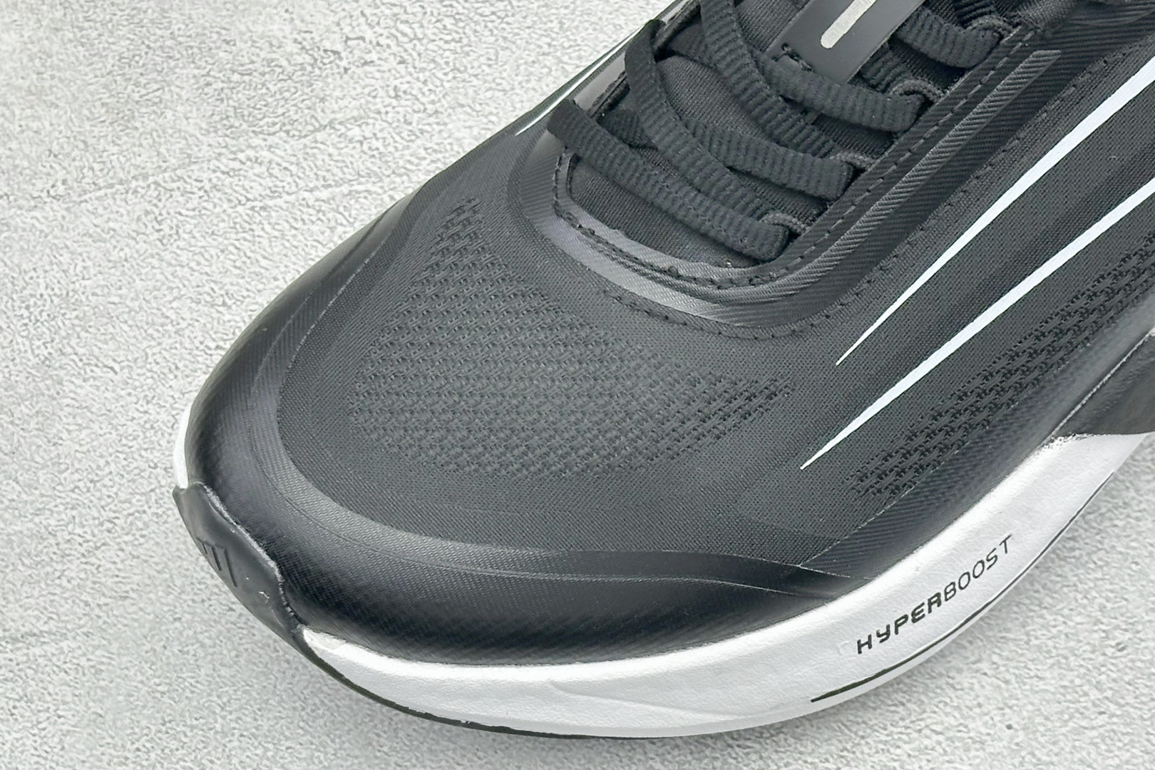 Adidas HyperBoost LITE 阿迪达斯全新爆米花透气缓震跑步鞋 货号：KH6759 尺码：36-45没半