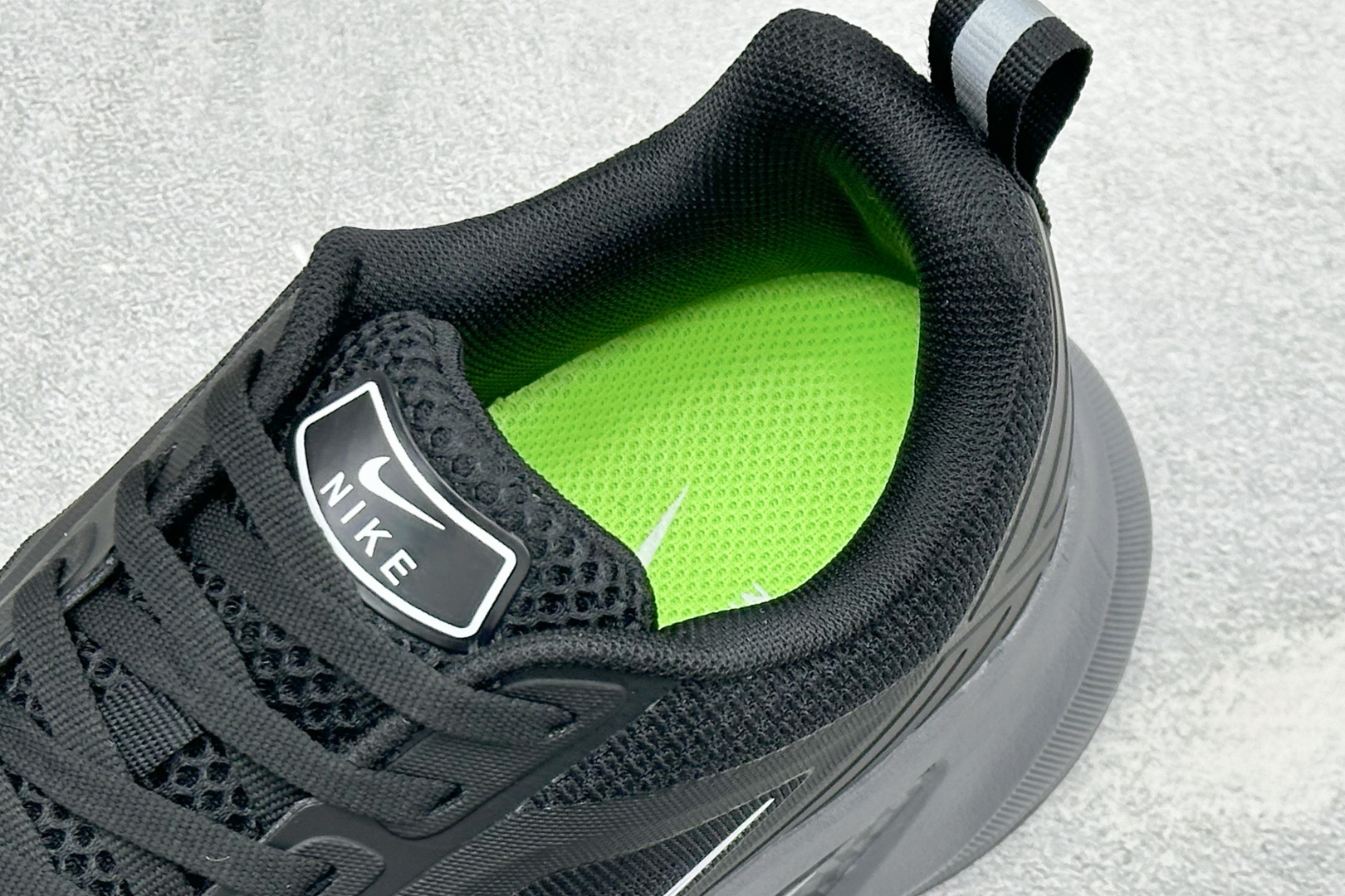 Nike Air Zoom Pegasus 2.0 舒适缓震低帮休闲运动跑鞋 升级原楦原纸版数据开发 采用弹性Flykn