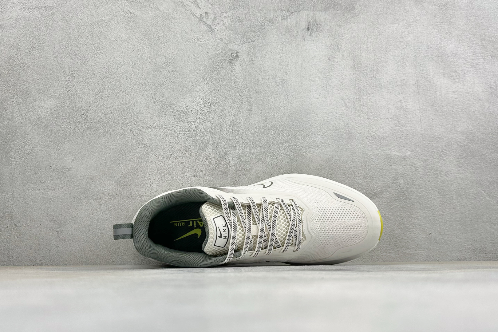 Nike Air Zoom Pegasus 2.0 舒适缓震低帮休闲运动跑鞋 升级原楦原纸版数据开发 采用弹性Flykn