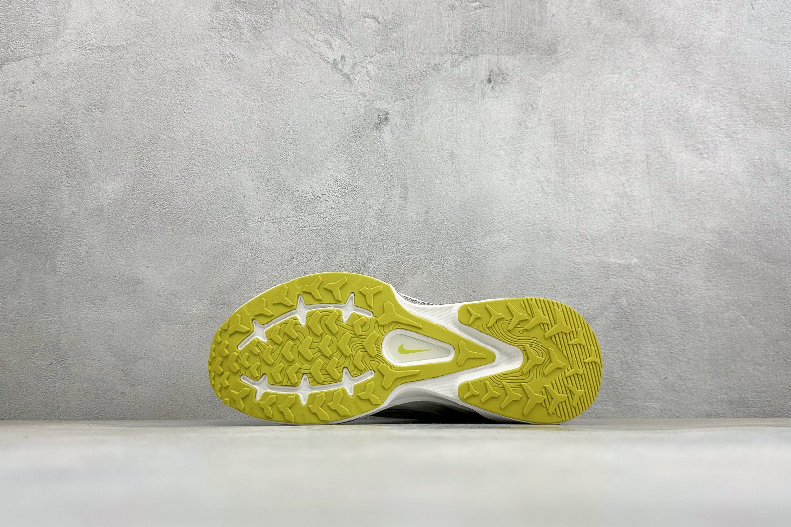 Nike Air Zoom Pegasus 2.0 舒适缓震低帮休闲运动跑鞋 升级原楦原纸版数据开发 采用弹性Flykn