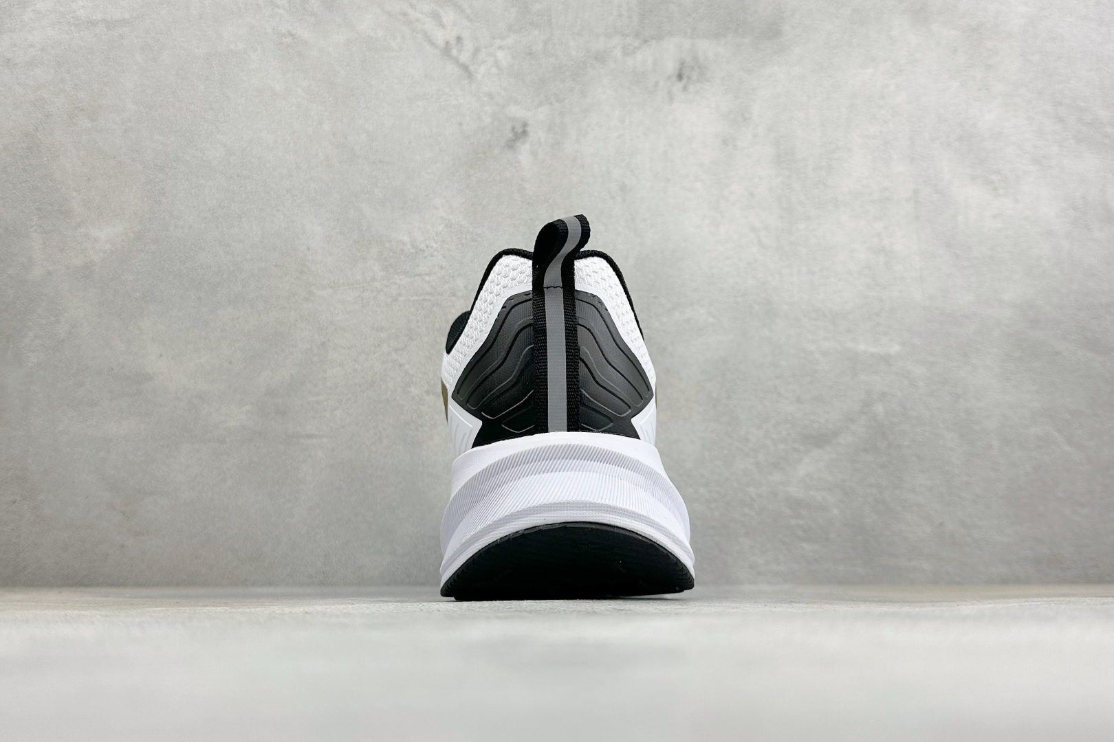 Nike Air Zoom Pegasus 2.0 舒适缓震低帮休闲运动跑鞋 升级原楦原纸版数据开发 采用弹性Flykn