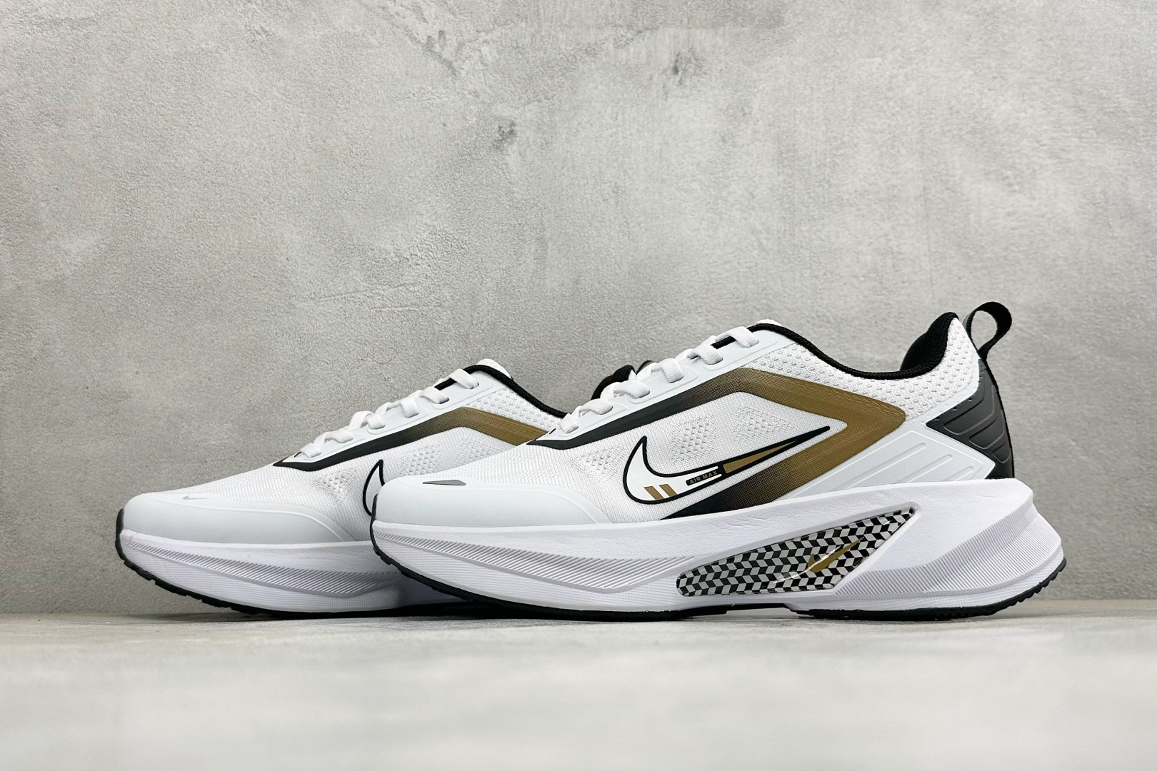 Nike Air Zoom Pegasus 2.0 舒适缓震低帮休闲运动跑鞋 升级原楦原纸版数据开发 采用弹性Flykn