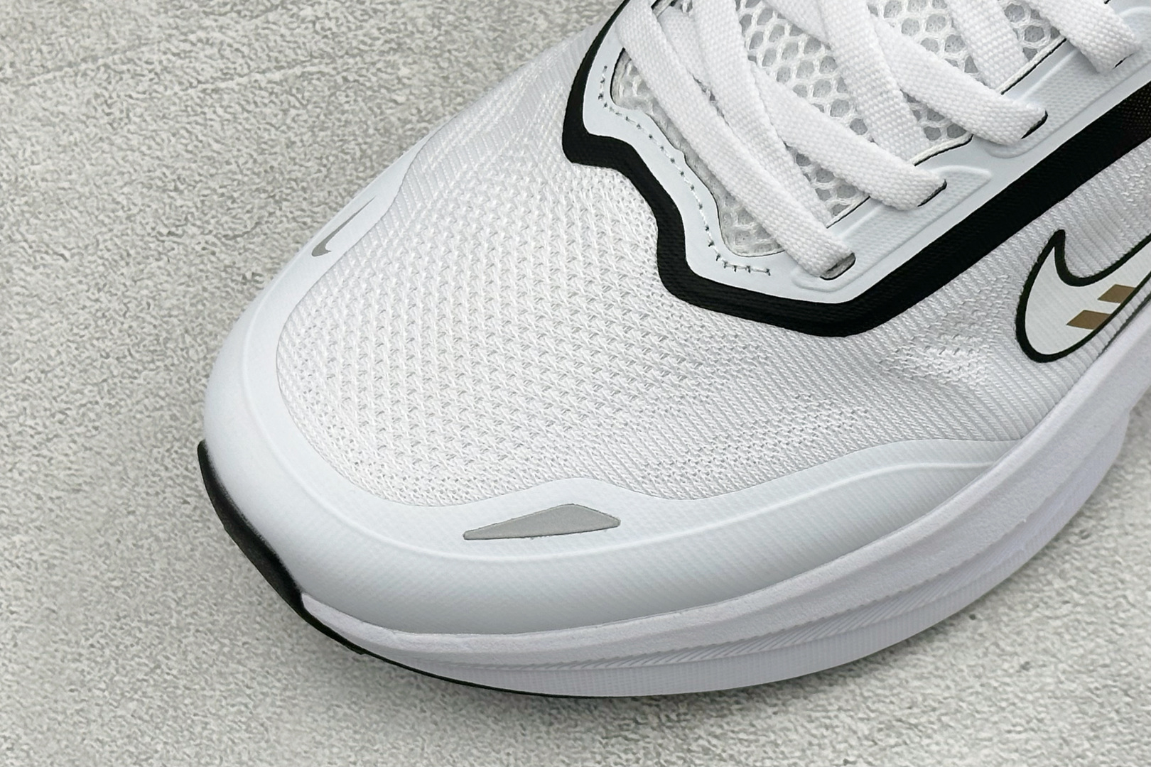 Nike Air Zoom Pegasus 2.0 舒适缓震低帮休闲运动跑鞋 升级原楦原纸版数据开发 采用弹性Flykn