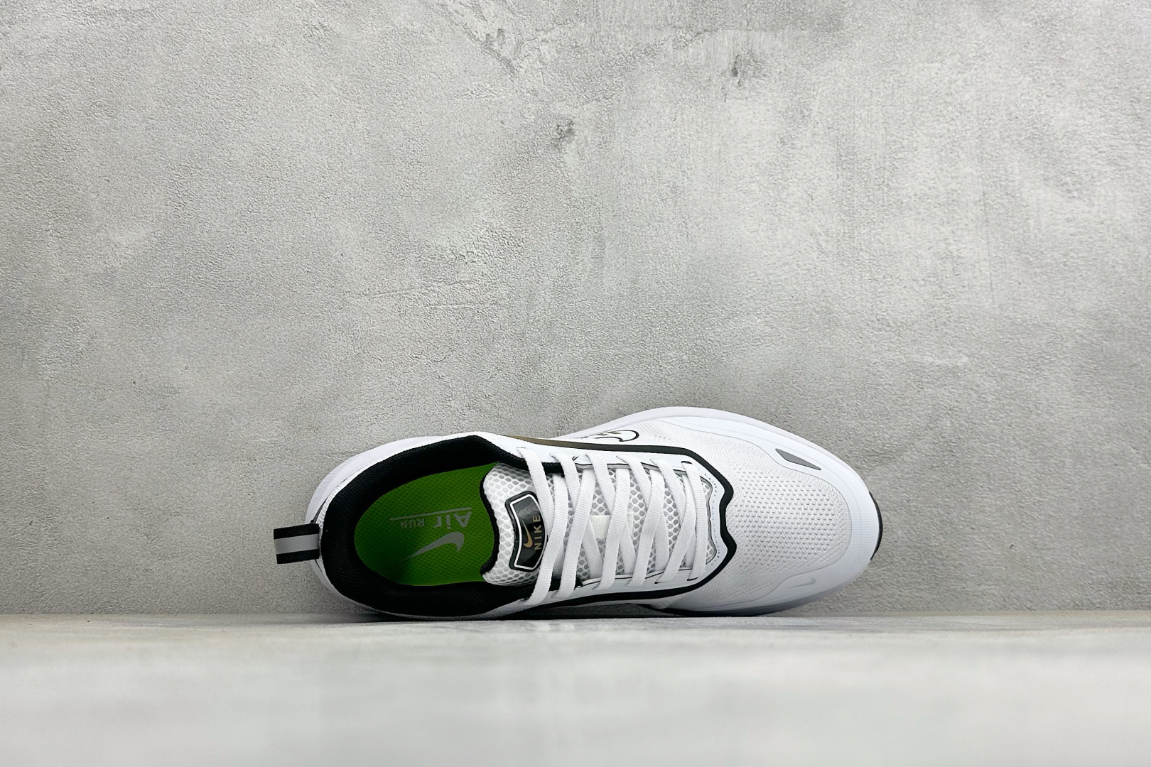 Nike Air Zoom Pegasus 2.0 舒适缓震低帮休闲运动跑鞋 升级原楦原纸版数据开发 采用弹性Flykn
