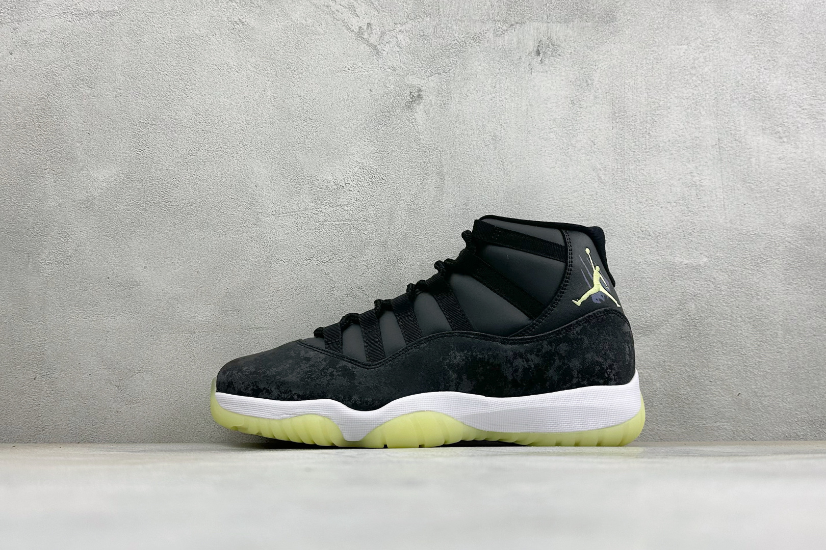 TOP纯原Air Jordan AJ11 Retro 篮球鞋 原楦原档案数据开模打造 原厂中底拉帮钢印 原厂漆皮 防冻不