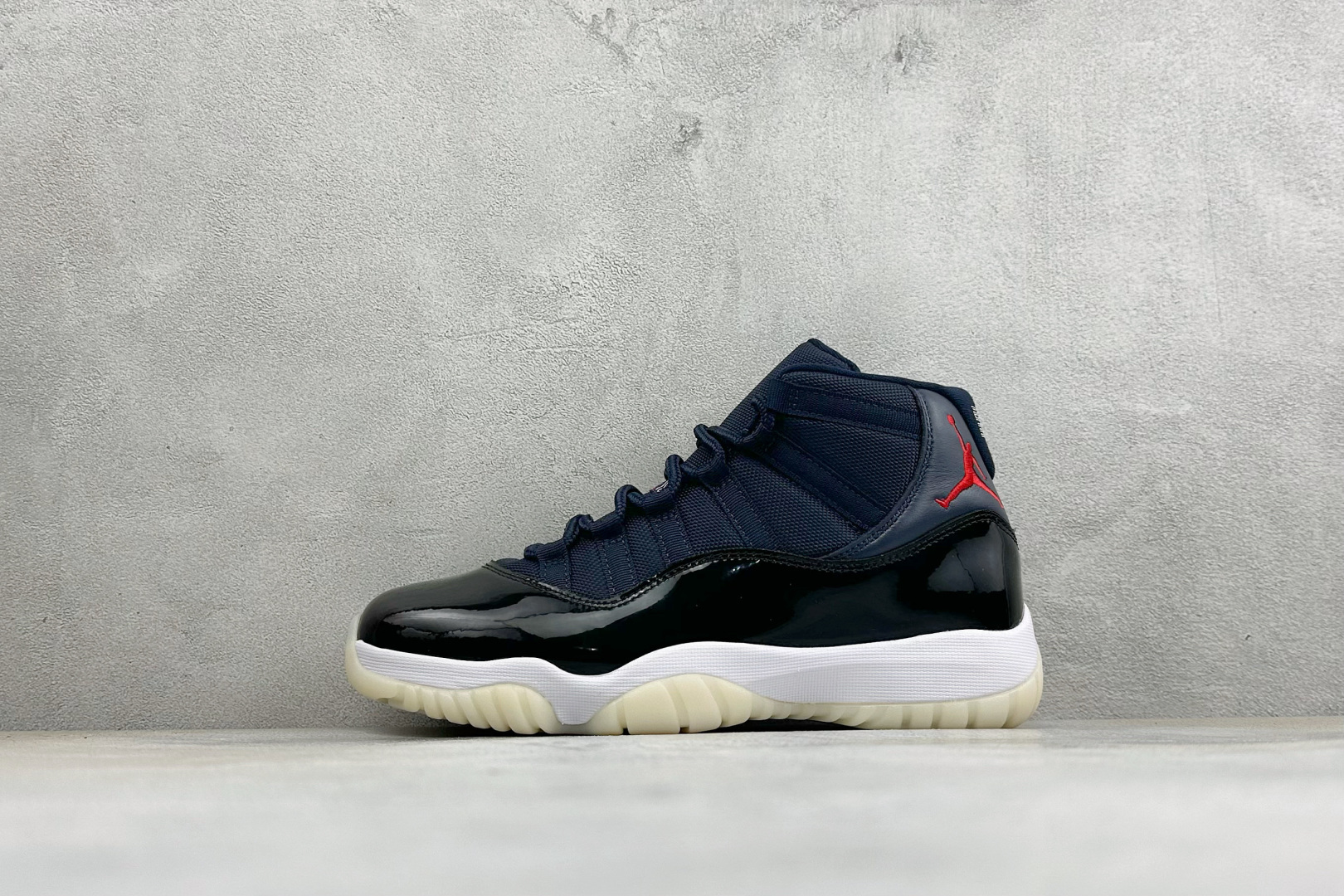 TOP纯原Air Jordan AJ11 Retro 篮球鞋 原楦原档案数据开模打造 原厂中底拉帮钢印 原厂漆皮 防冻不