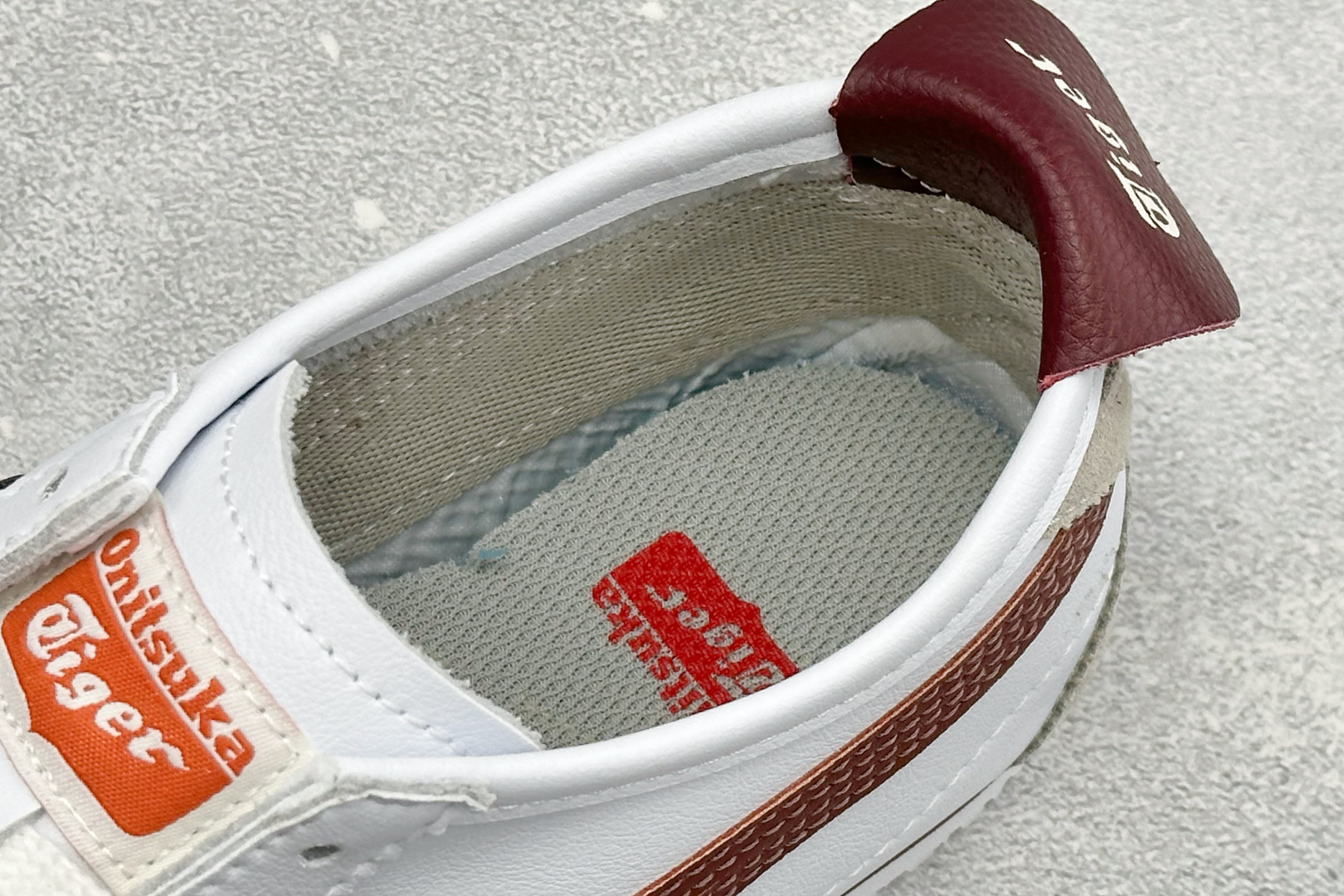 K版鬼冢虎 Onitsuka Tiger Mexico 66® Paraty 百搭单品板鞋 MEXICO 66是鬼冢虎旗