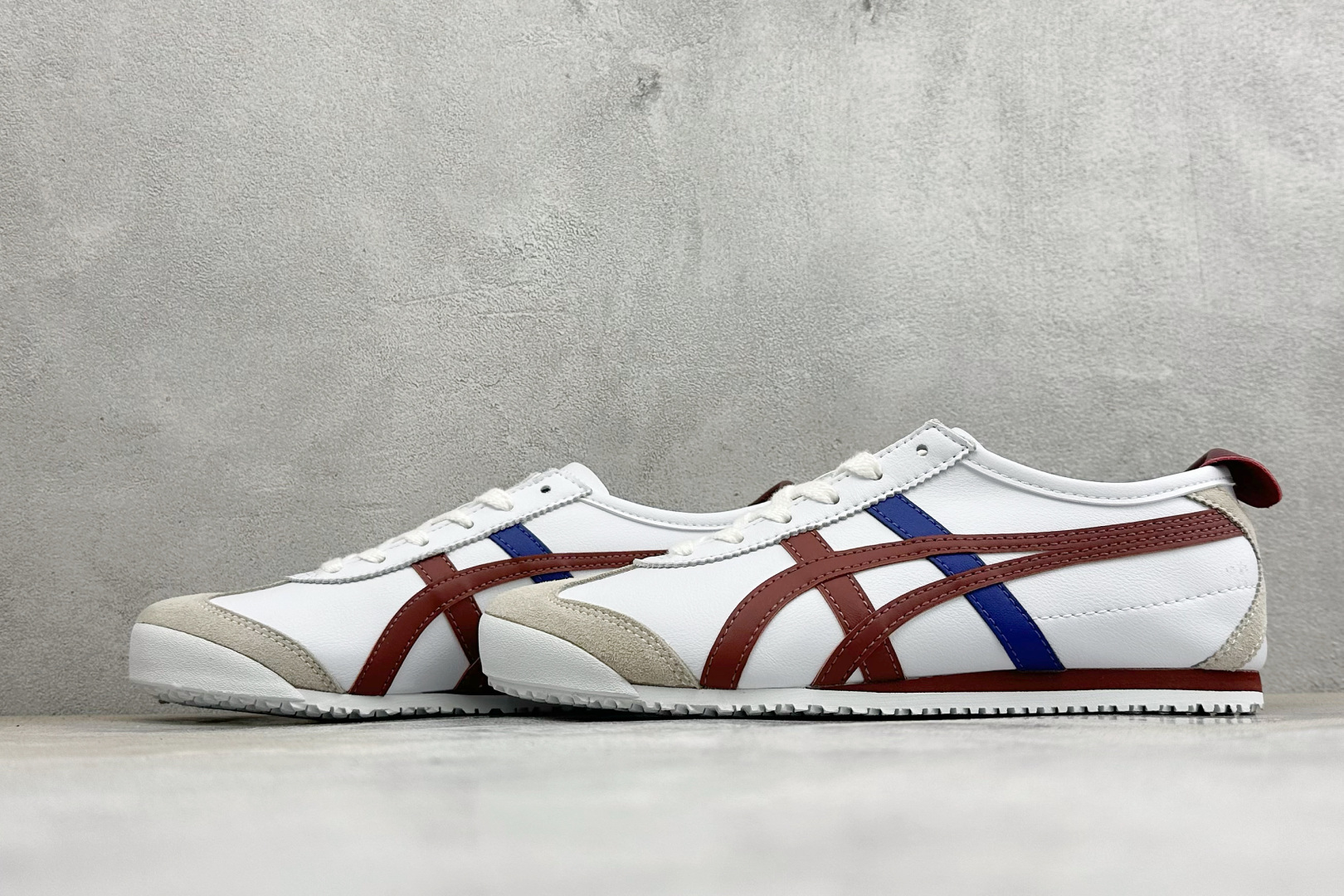 K版鬼冢虎 Onitsuka Tiger Mexico 66® Paraty 百搭单品板鞋 MEXICO 66是鬼冢虎旗
