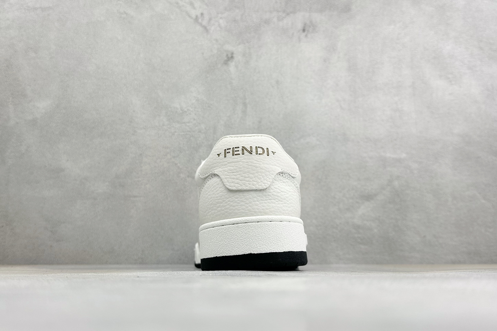 FENDI芬迪 Match 圆头厚底低帮板鞋 Fendi芬迪休闲鞋 独家定制 广东高端品质 独家原装套装配件官方同源 渠