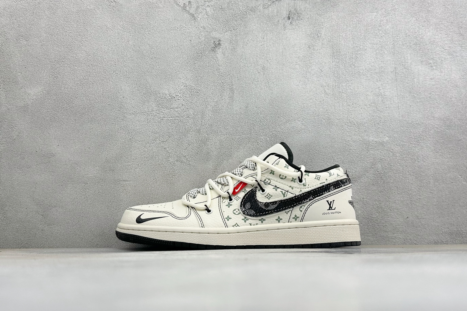 福利特价 Air Jordan 1 Low AJ1 乔1 联名 高端定制 倒钩低帮复古篮球鞋 #定制皮料 原厂3D打印 