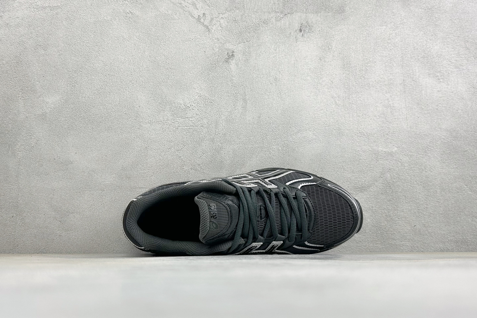 XM版Asics Gel-Stratus Mc系列 亚瑟士 低帮轻量缓震休闲运动跑步鞋 货号: 1203B049-020