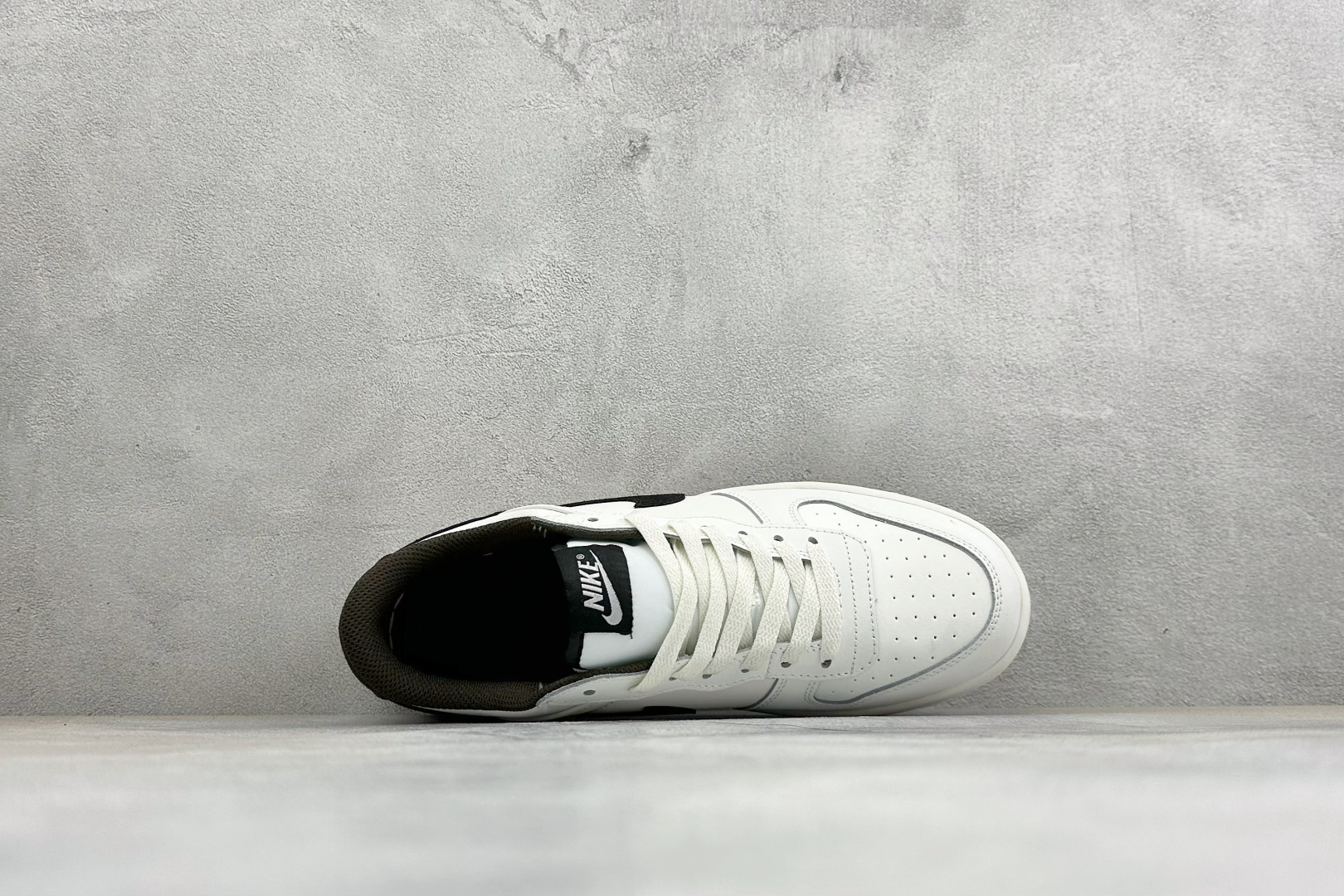 H版BIG NIKE LOW 耐克 简约百搭 減震耐磨 低帮板鞋 货号: -101 尺码：36-45 