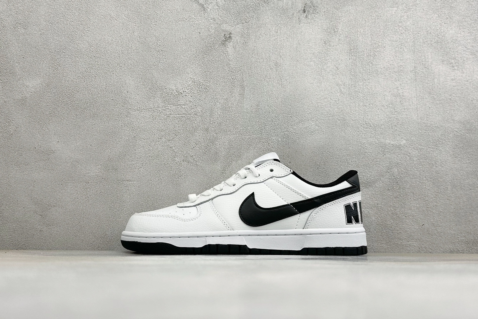 H版BIG NIKE LOW 耐克 简约百搭 減震耐磨 低帮板鞋 货号: -109 尺码：36-45 